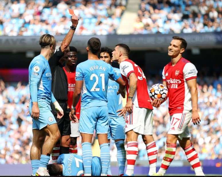 آرسنال والسيتي