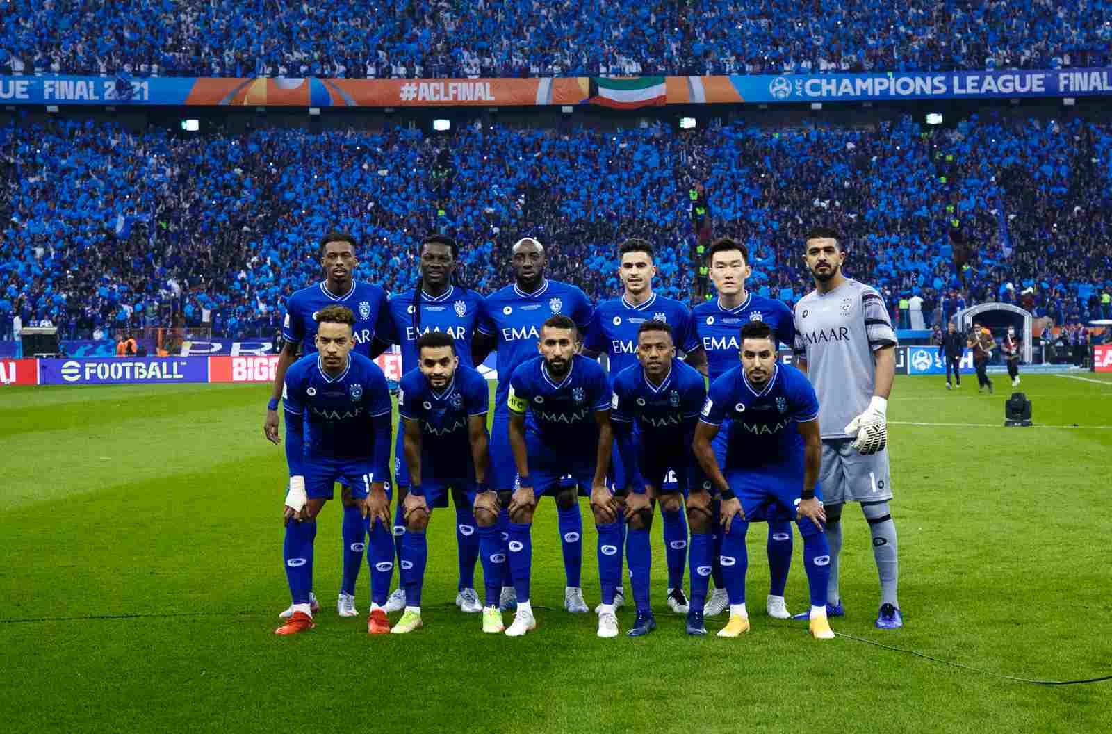 لاعبو الهلال