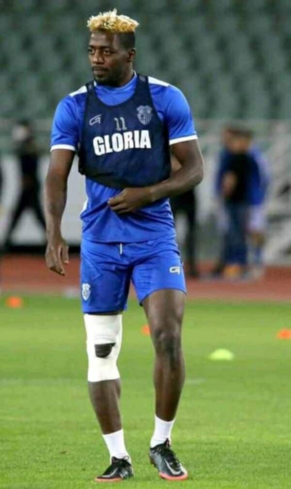 إكسيل ماييه 