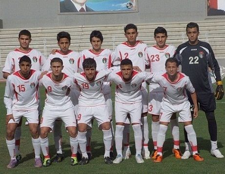 المنتخب الاردني قبل اللقاء وبعدسة كووورة