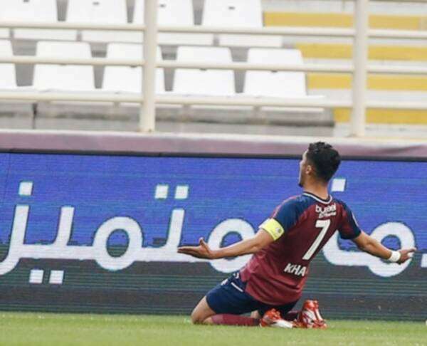 فرحة لاعب الوحدة