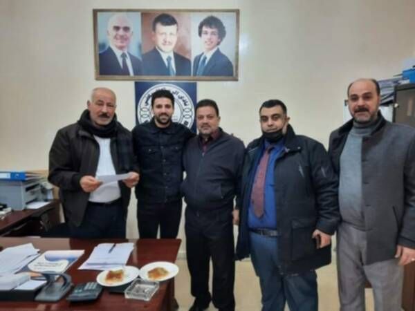 الدردور أثناء الاتفاق مع إدارة الرمثا