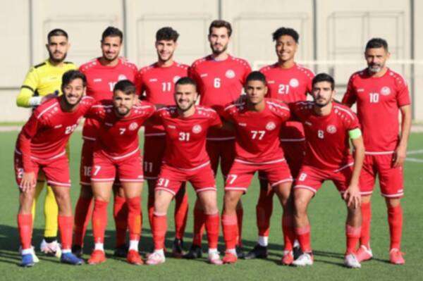 لاعبو الإخاء
