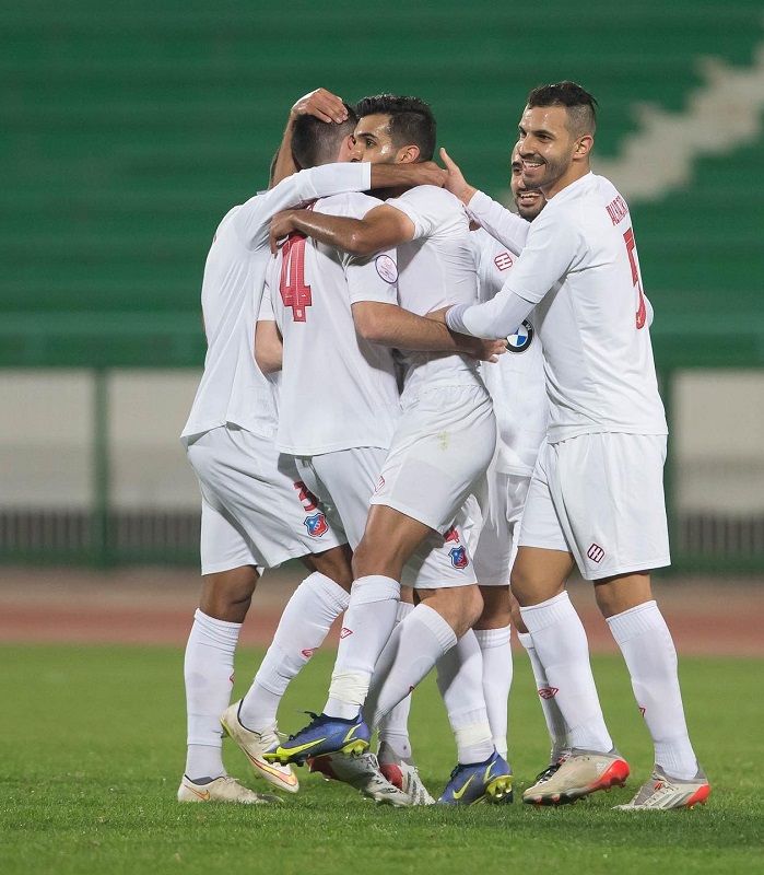 لاعبو الكويت 