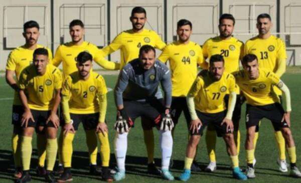 لاعبو البرج