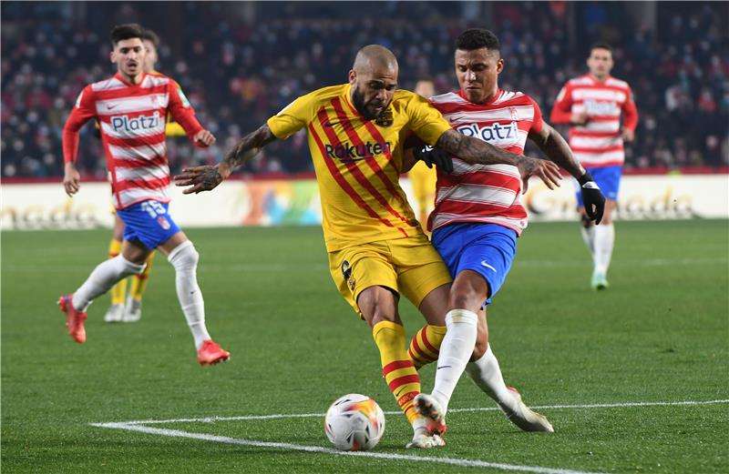 برشلونة وغرناطة