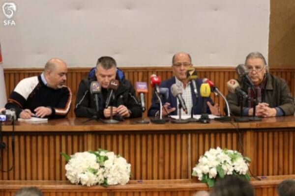 من المؤتمر الصحفي