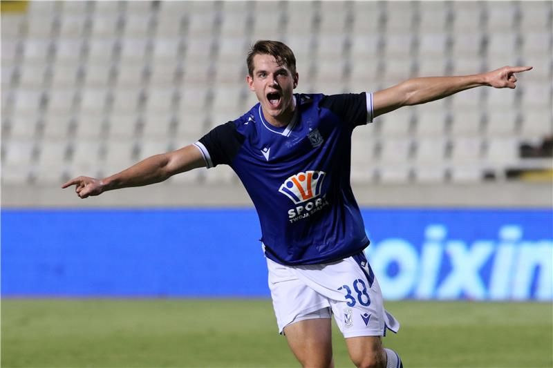 2020-09-23-08691635_epa