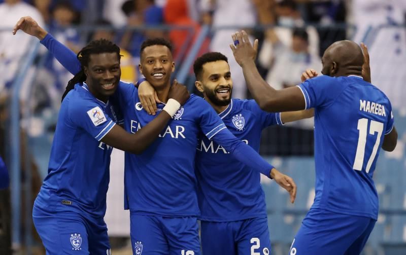 لاعبو الهلال