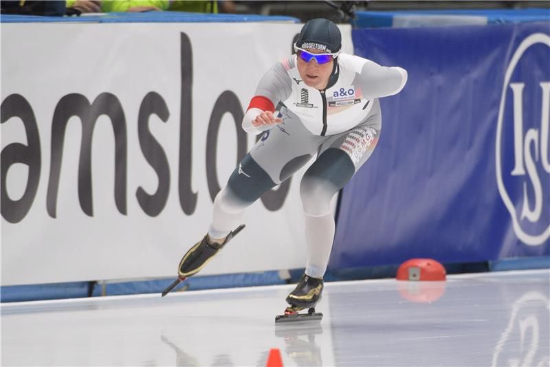 كلاوديا بيخشستاين 