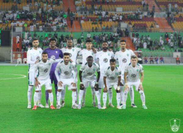 لاعبو الأهلي 