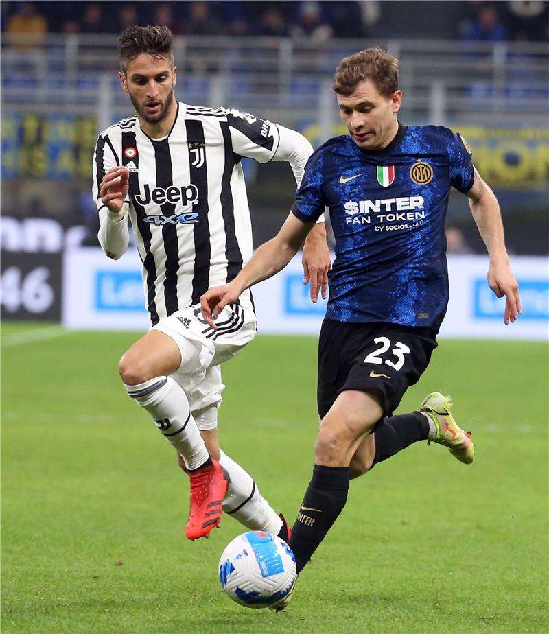 لقاء سابق بين الفريقين