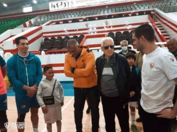 من الاجتماع