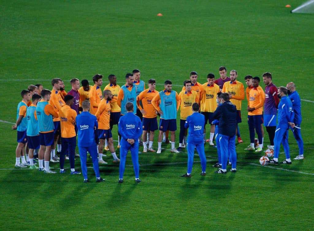 لاعبو برشلونة