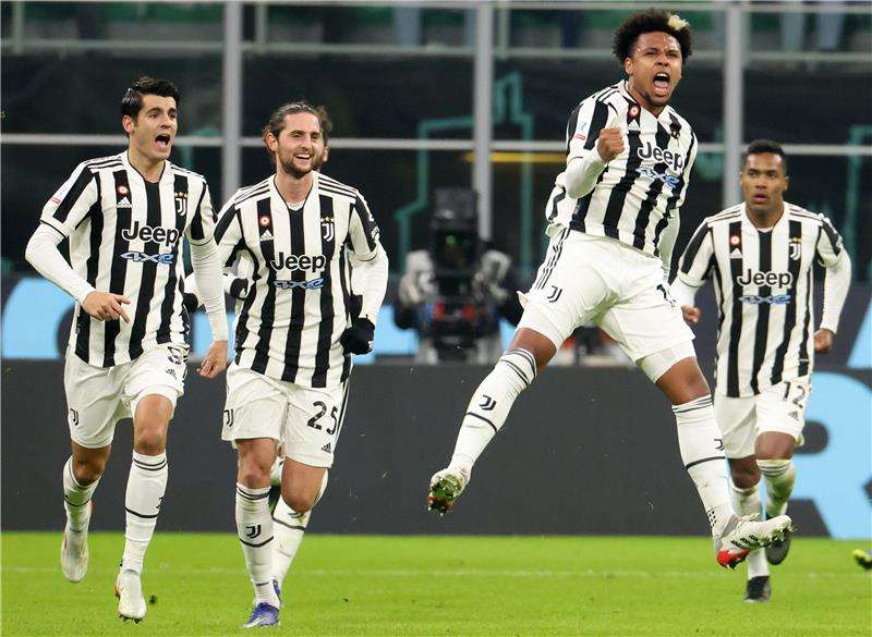 احتفال ماكيني