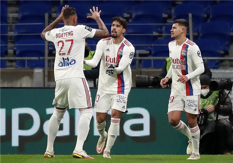 لاعبو أوليمبيك ليون 