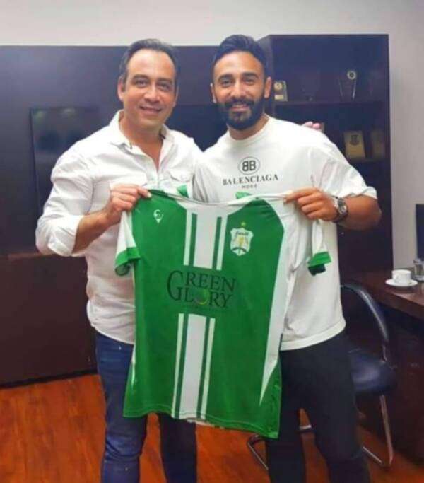 من تقديم اللاعب مطر