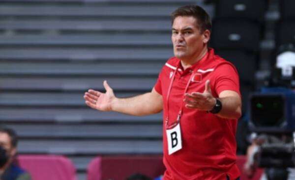 الآيسلندي آرون كريستانسون