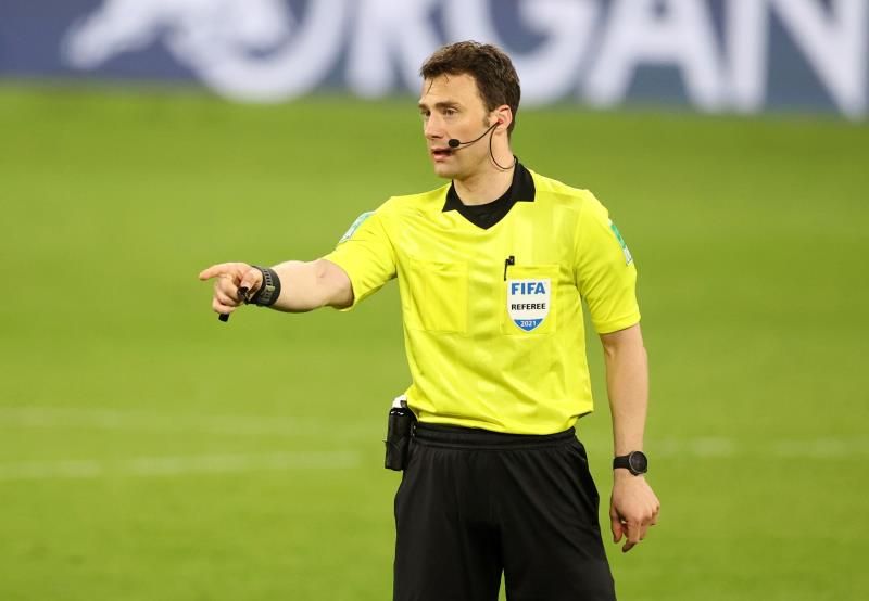 فيليكس تسافير