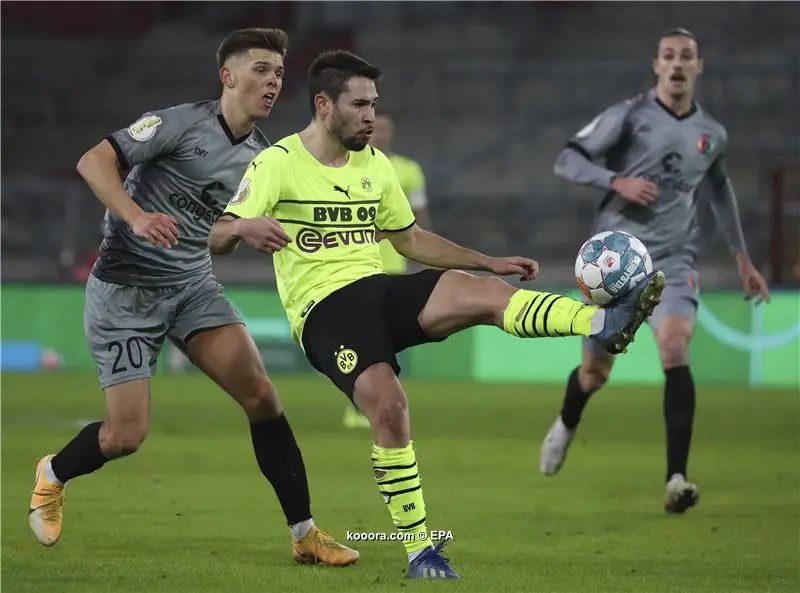 ?i=epa%2fsoccer%2f2022-01%2f2022-01-18%2f2022-01-18-09693757_epa