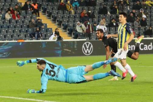 لحظة تسجيل الهدف