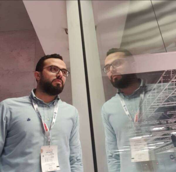 إياد العكاري