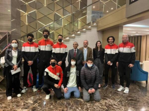 من الاستقبال