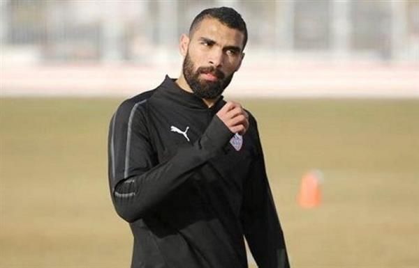 محمود عبد العزيز 
