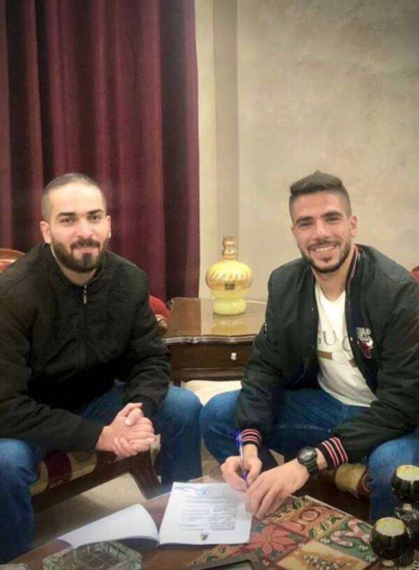 من توقيع أبو ليلى