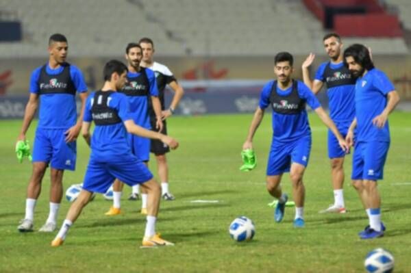  جانب من تدريبات سابقة للأزرق