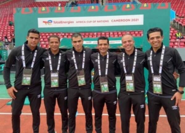 طاقم التحكيم المصري 