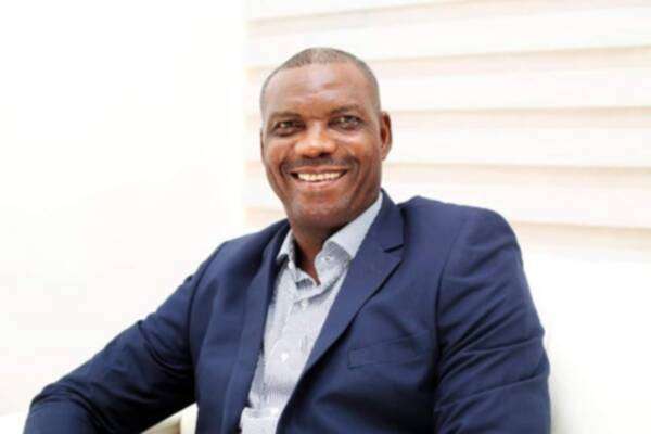 أوجستين إيجوافون