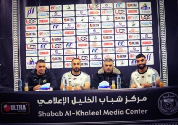 من المؤتمر الصحفي  