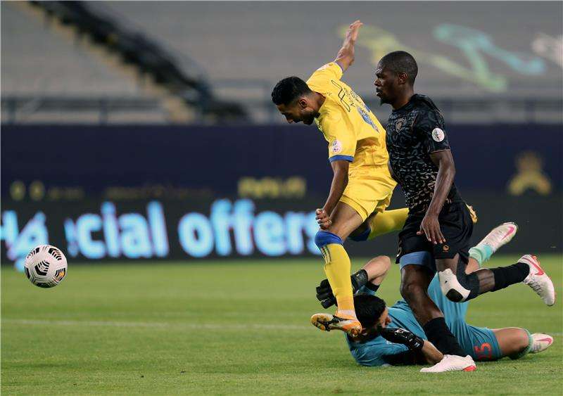 حارس الباطن مارتن كامبانا