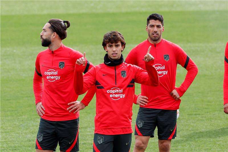 لاعبو أتلتيكو مدريد