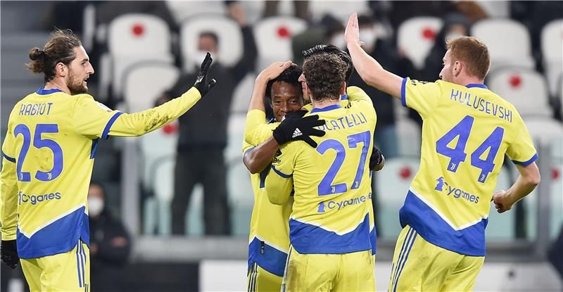 لاعبو يوفنتوس 