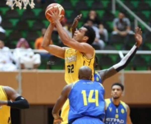 من الدوري السعودي لكرة السلة