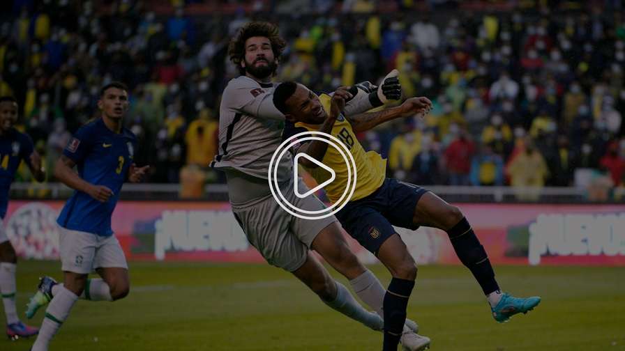 اليسون بيكر