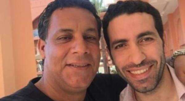 الحداوي مع محمد أبوتريكة نجم مصر الأسبق