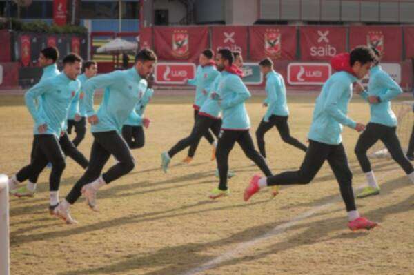 جانب من تدريبات الأهلي