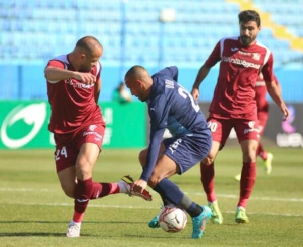 من لقاء بيراميدز والمقاصة