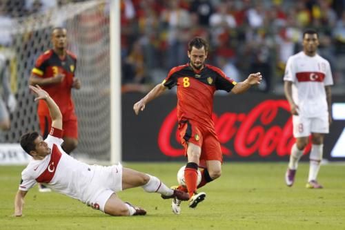 2011-06-032011-06-03t200309z_01_flr12_rtridsp_3_soccer-euro_reuters