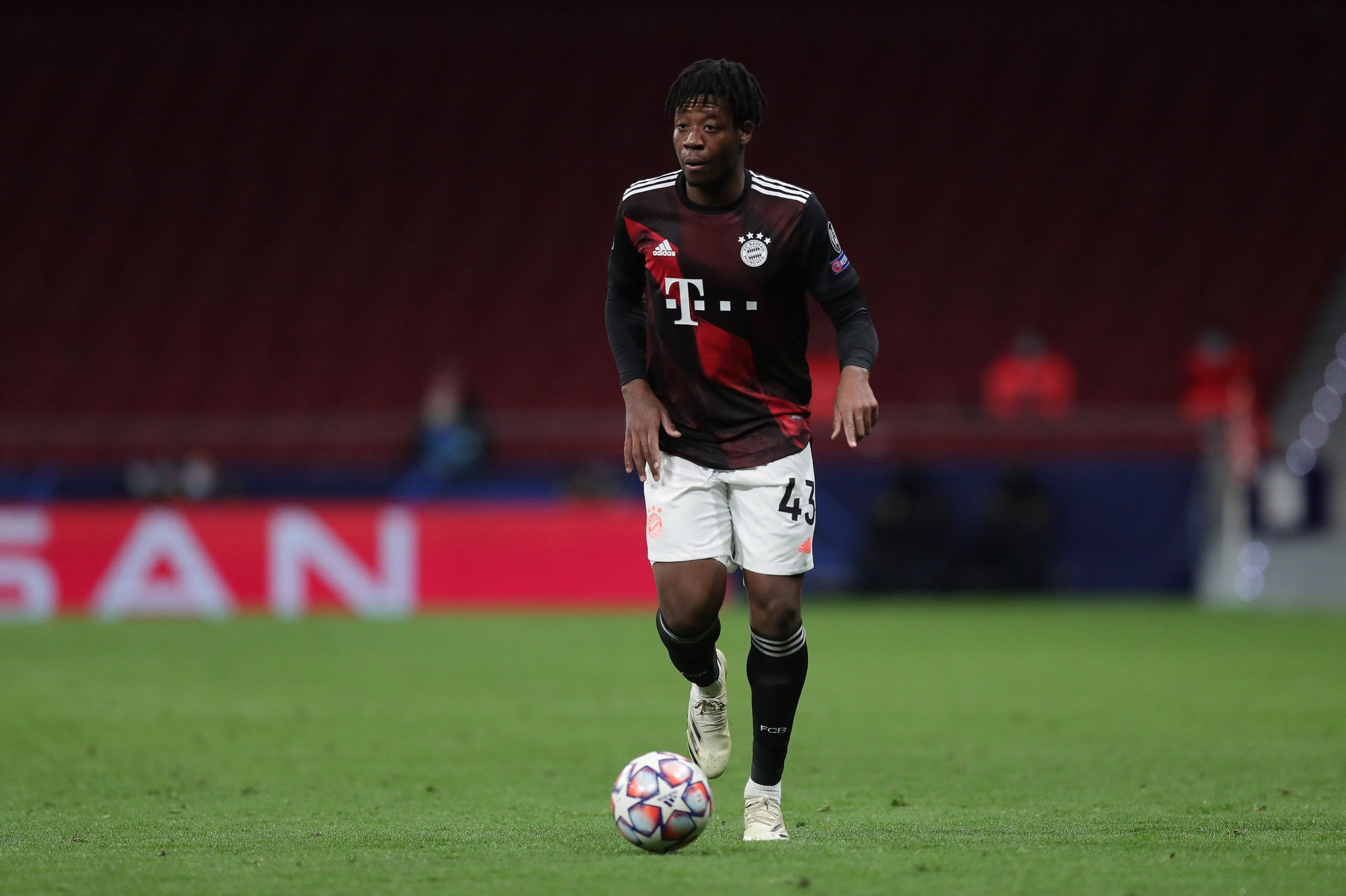 أكوو أري-مبي 