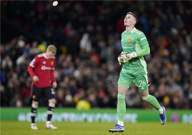 دين هندرسون