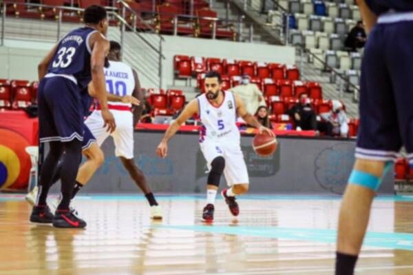 من الدوري البحريني