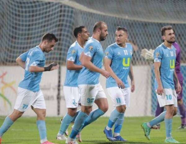 لاعبو الفيصلي