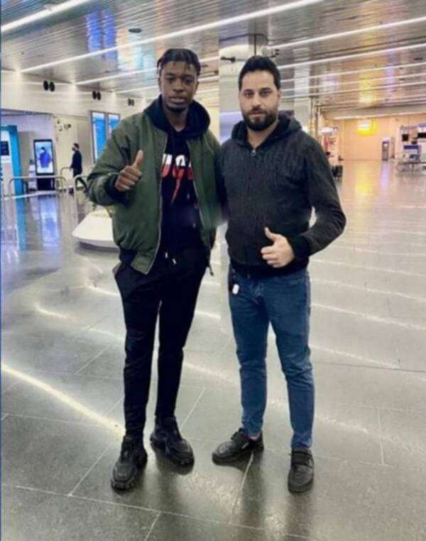 لولالا رايل 