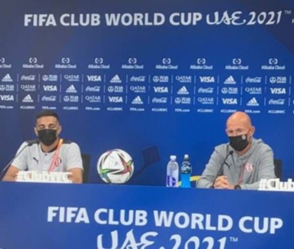 من المؤتمر الصحفي