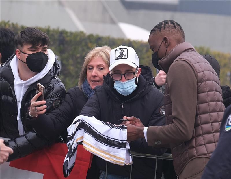 دينيس زكريا