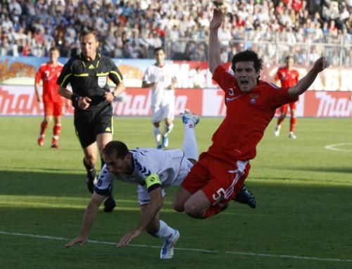 2011-06-042011-06-04t173134z_01_stp07_rtridsp_3_soccer-euro_reuters